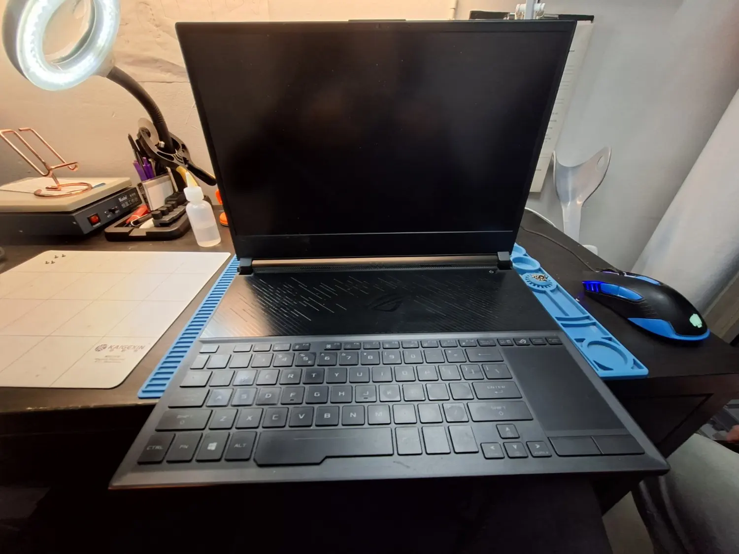 ASUS ROG Zephyrus – Laptop finalizat